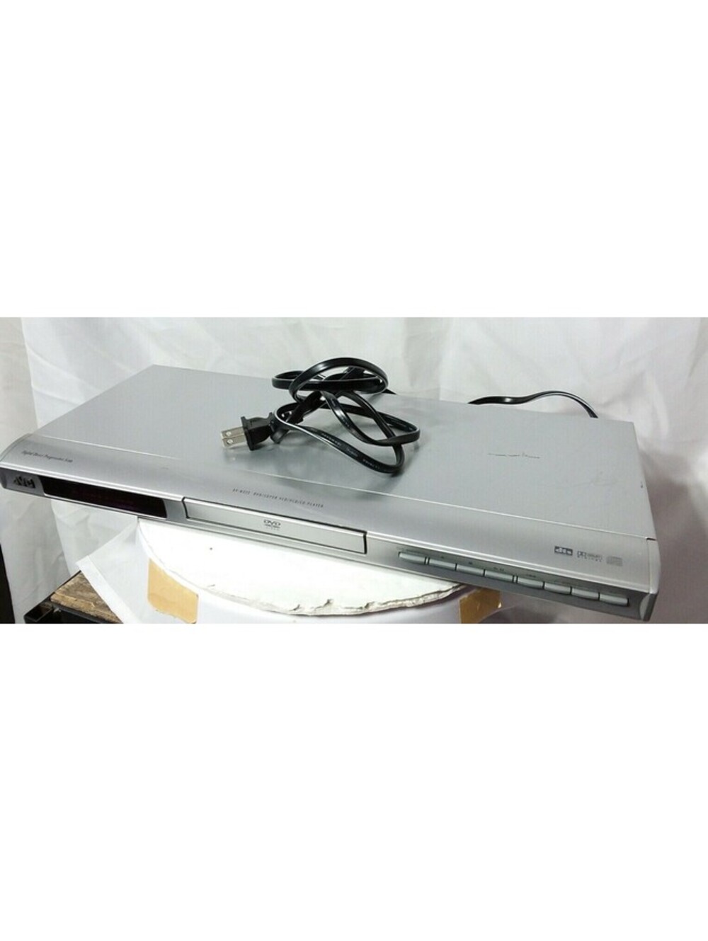 JVC XV-N332S DVD CD Player S-Video Progressive Scan OEM